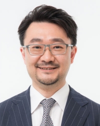吳 偉臺