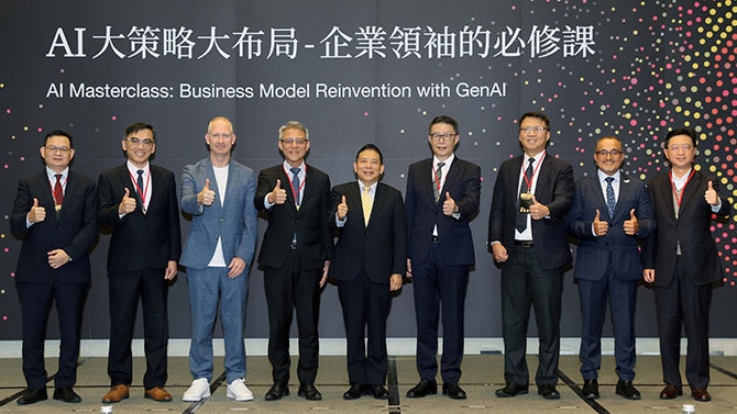 Character.ai與創業者的策略轉型經驗分享